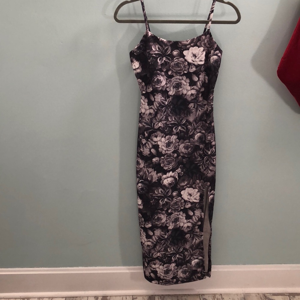 Daily Look Floral Printed Midi Dress